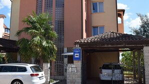 Exterior - Apartments Grgic (Novigrad)