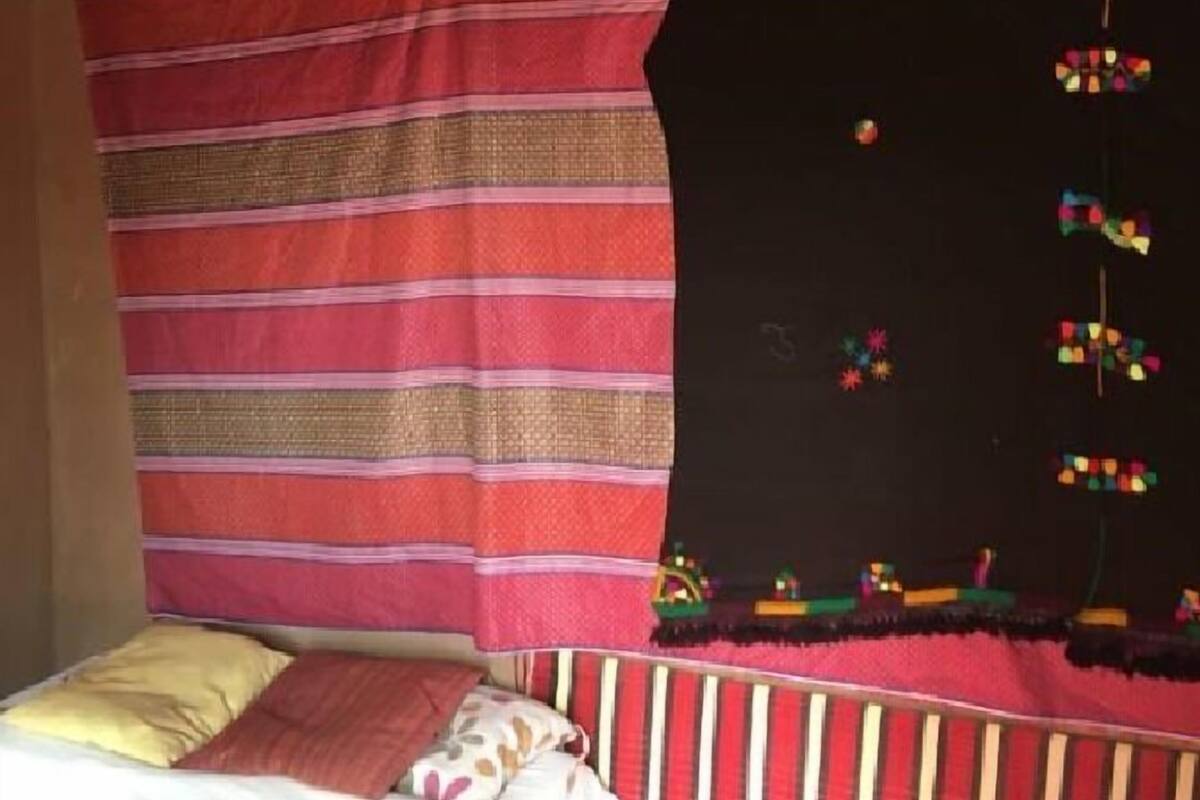 Sistema de insonorización, wifi gratis, ropa de cama