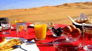 Breakfast and lunch served  - Auberge L'oasis Mhamid (M'Hamid El Ghizlane)