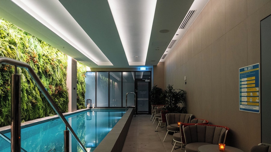 Vibe Hotel Melbourne