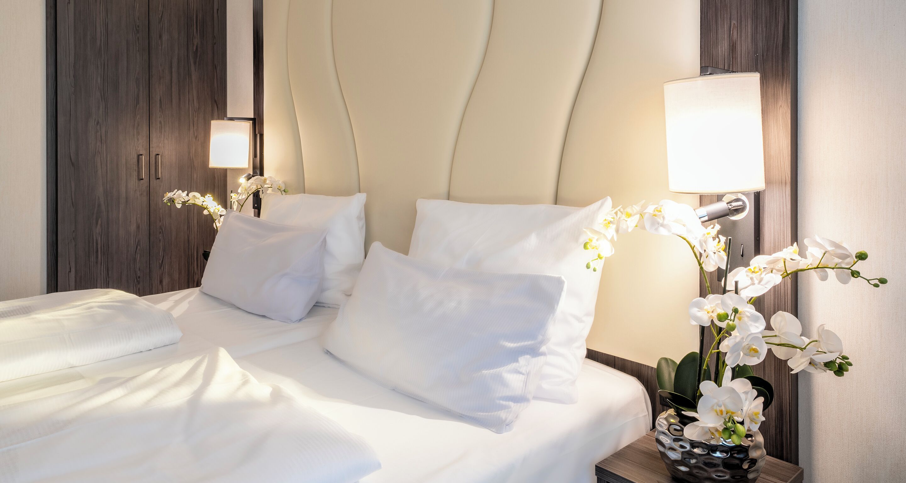 In-room safe, desk, laptop workspace, blackout drapes