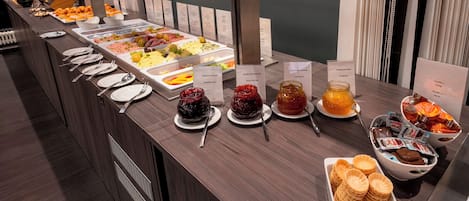 Daily buffet breakfast (EUR 15 per person)