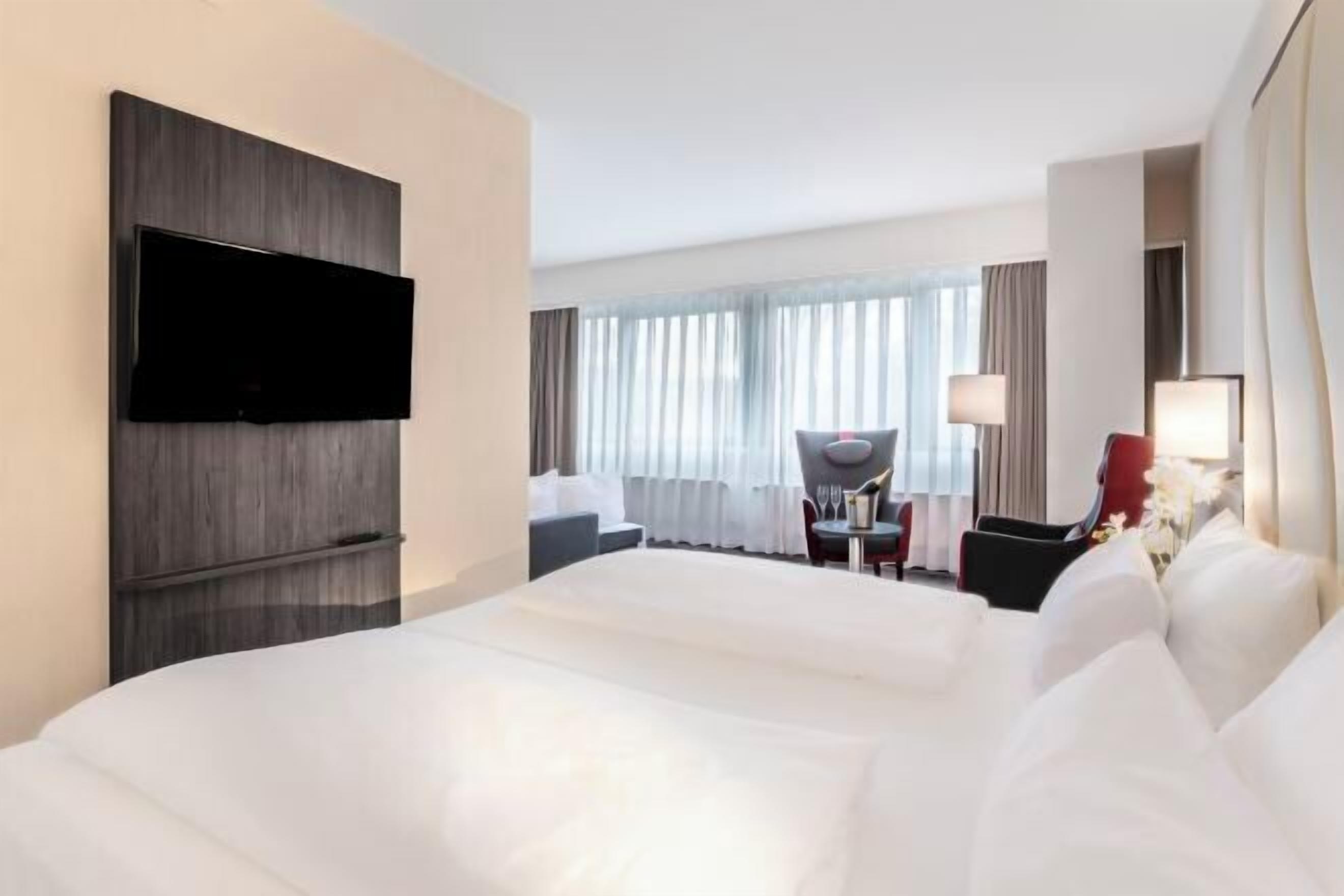 笔记本电脑工作区、隔音、免费婴儿床、免费 WiFi