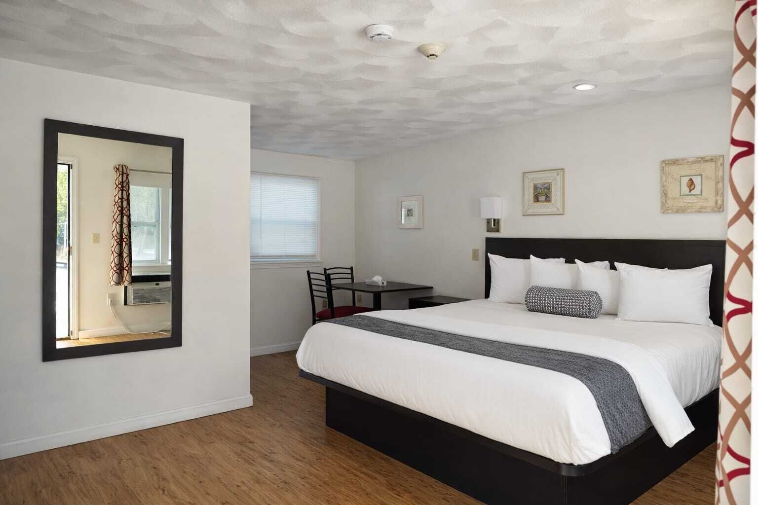 مكواة/لوح كي وواي فاي مجانًا وملاءات أسرّة