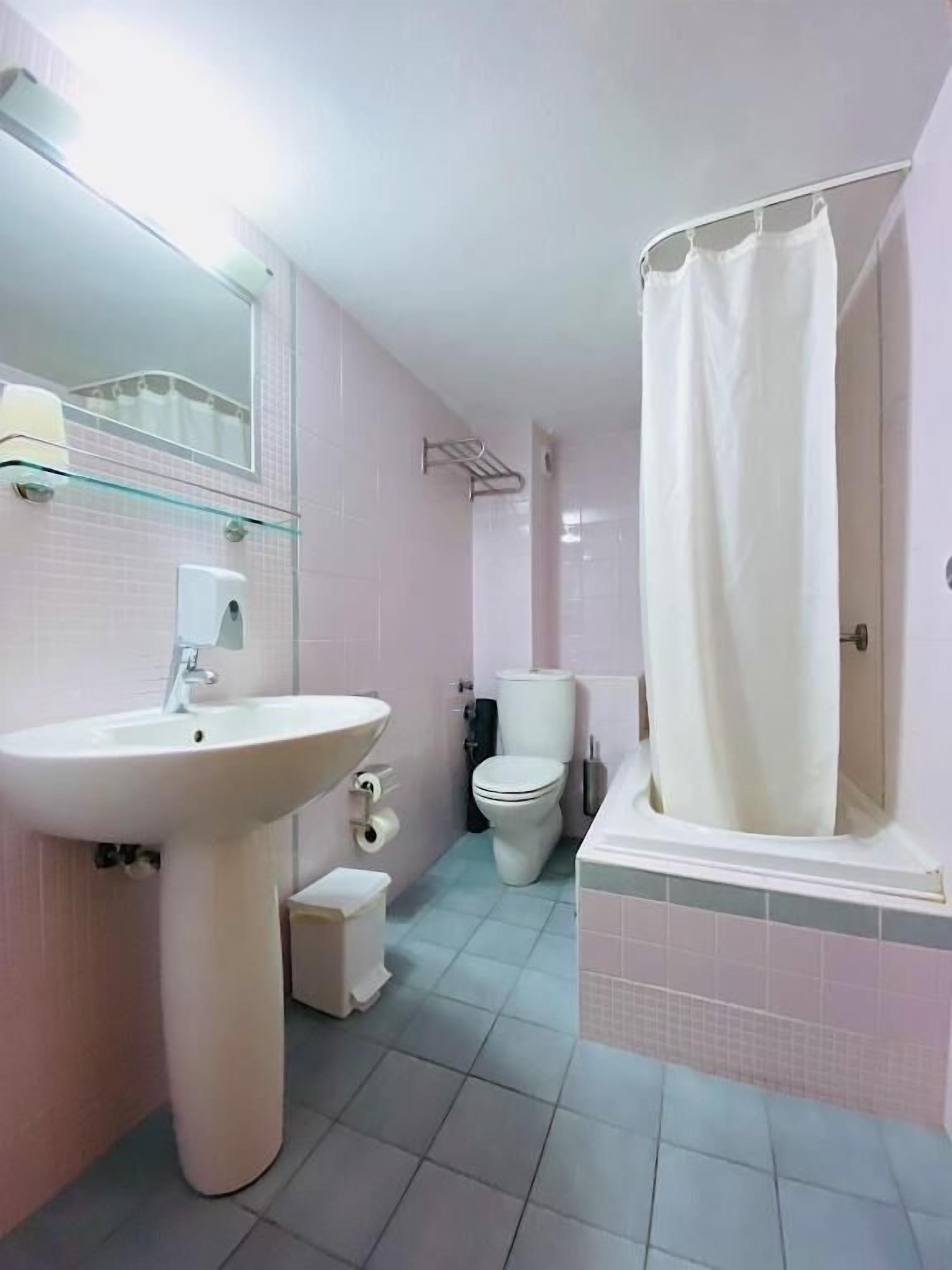 Photo - Karteros Hotel