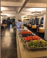 Desayuno bufé gratuito y diario