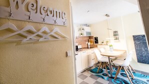 Vacation Home | In-room dining