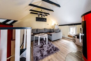 Vacation Home | Living area | Flat-screen TV - Ferienhaus Harztraum (Quedlinburg)