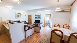 Living area - Next to the Old Bridge Apartments (Mostar)