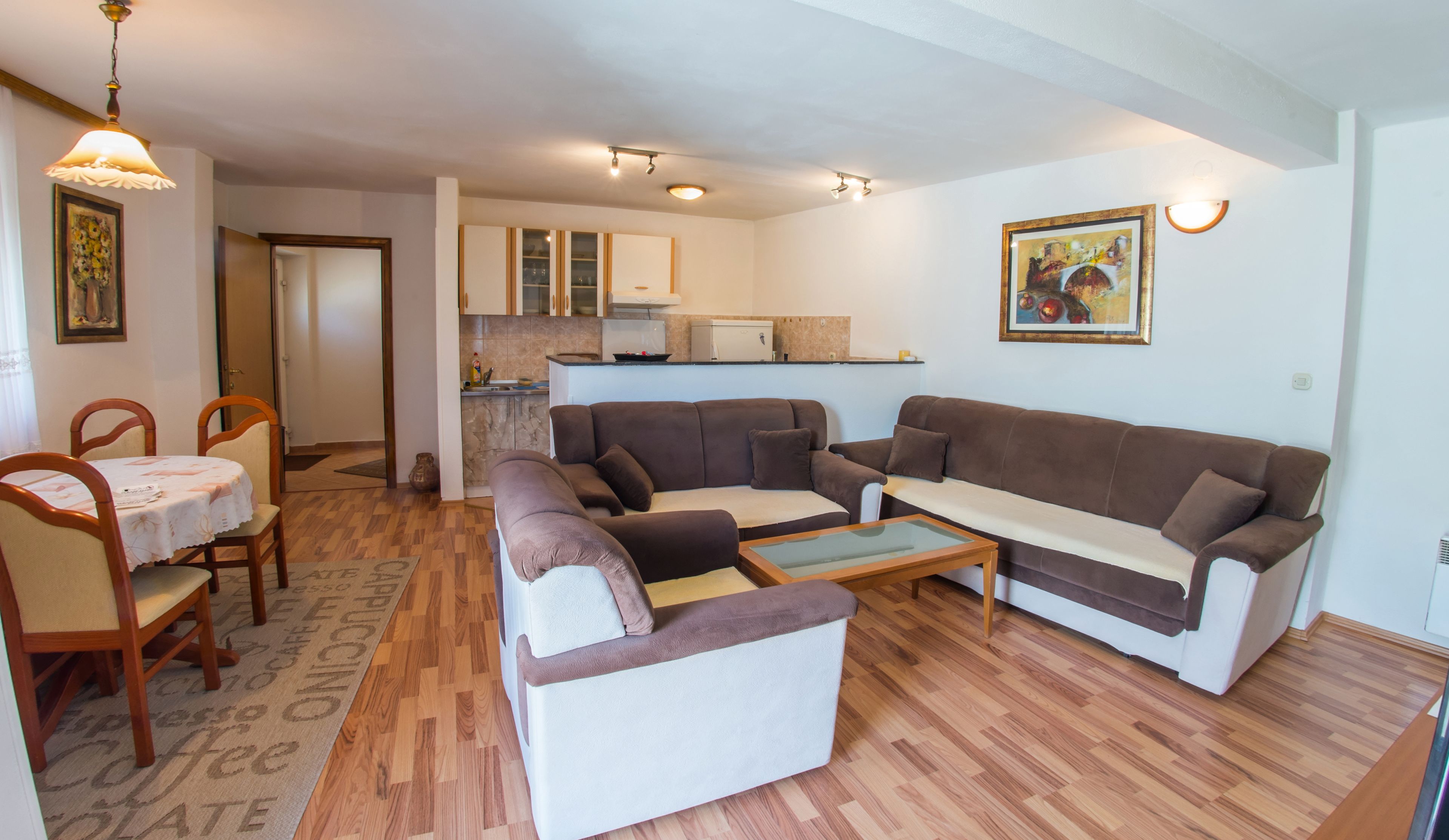 Apartment, 2 Bedrooms | In-room dining
