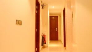 Hallway - Reeftop (Vilimale)