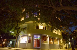 Exterior detail - Reeftop (Malé)