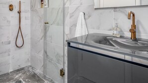 Bathroom - Renovated Studio Front Mamilla Mall (Jerusalem)