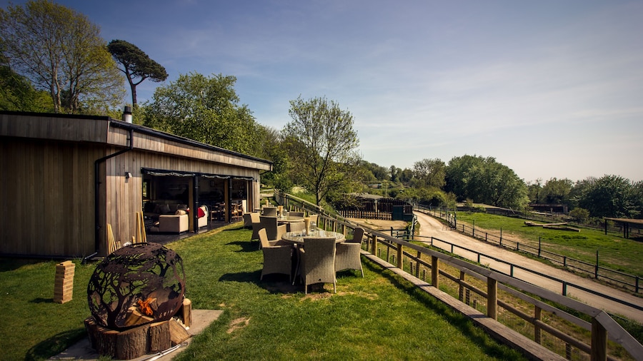 Treehouse Hotel - At Port Lympne Reserve