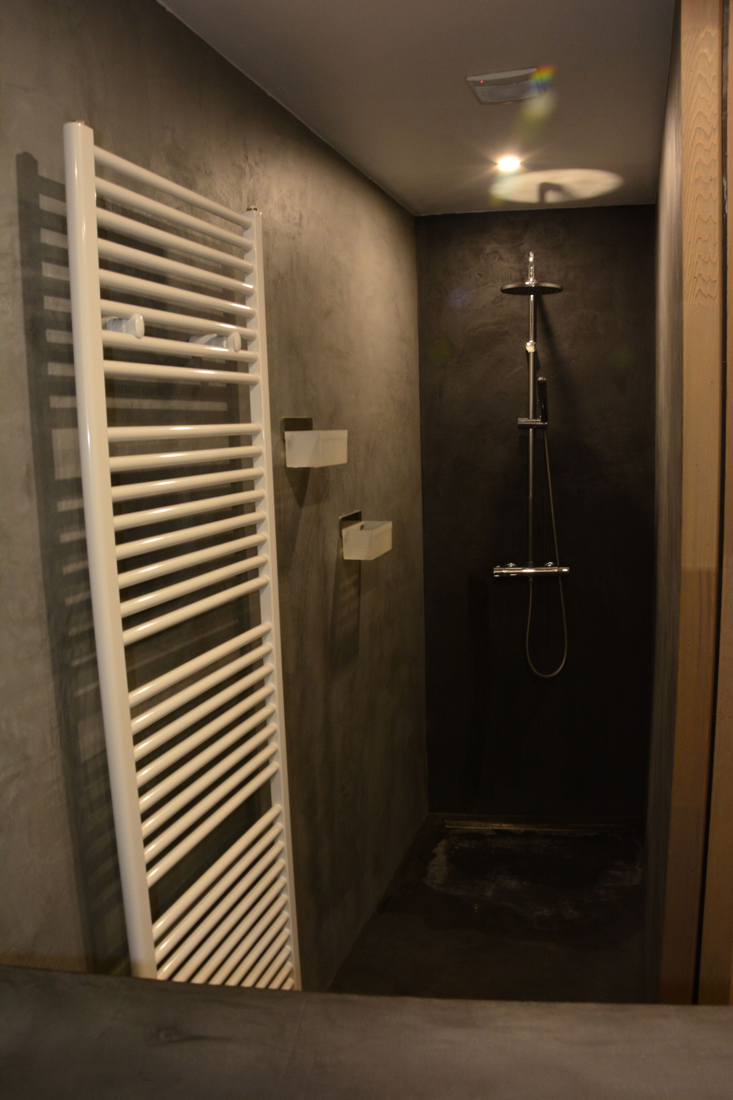 Apartment | Bathroom shower