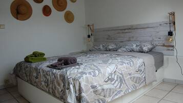 Standard-Apartment, 2 Schlafzimmer | 2 Schlafzimmer, kostenloses WLAN, BettwÀsche