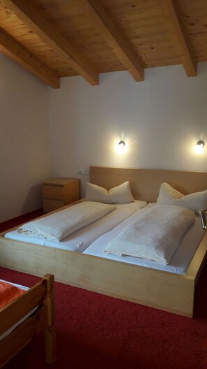 Apartamento, 1 quarto | Ferros/tábuas de passar roupa, berços grátis, Wi-Fi de cortesia