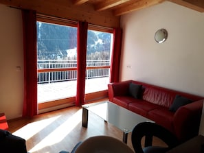 公寓, 2 間臥室 | 客廳 | 智能電視