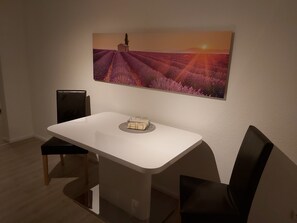 Fridge, oven, stovetop, dishwasher - Ferienwohnungen Haus Zeier (Goslar)