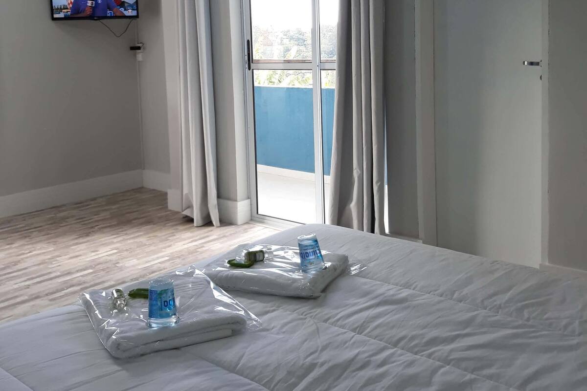 Hypo-allergenic bedding, pillow-top beds, laptop workspace