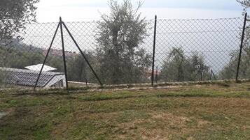 Zelt (No bed provided, bring your own tent)