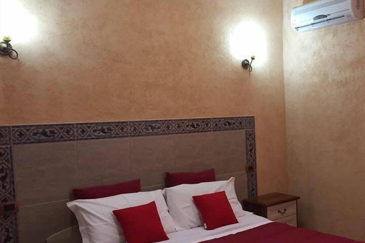 华丽双人房或双床房 | 遮光窗帘、熨斗/熨板、免费婴儿床、折叠床/加床(额外收费)