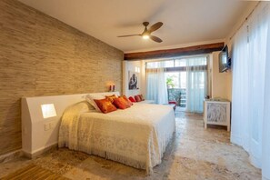 Room - Lotus Beach Hotel (Isla Mujeres)