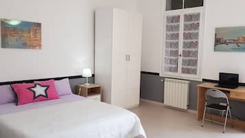 1 Schlafzimmer, Zimmersafe, Bügeleisen/Bügelbrett, WLAN