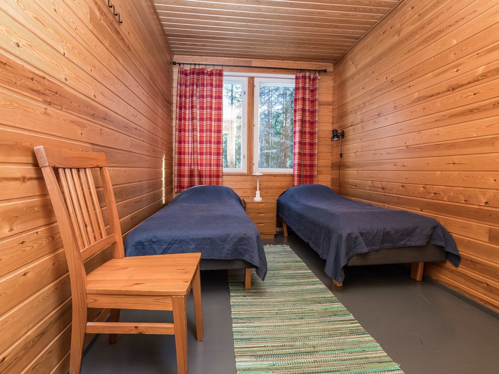 2 bedrooms