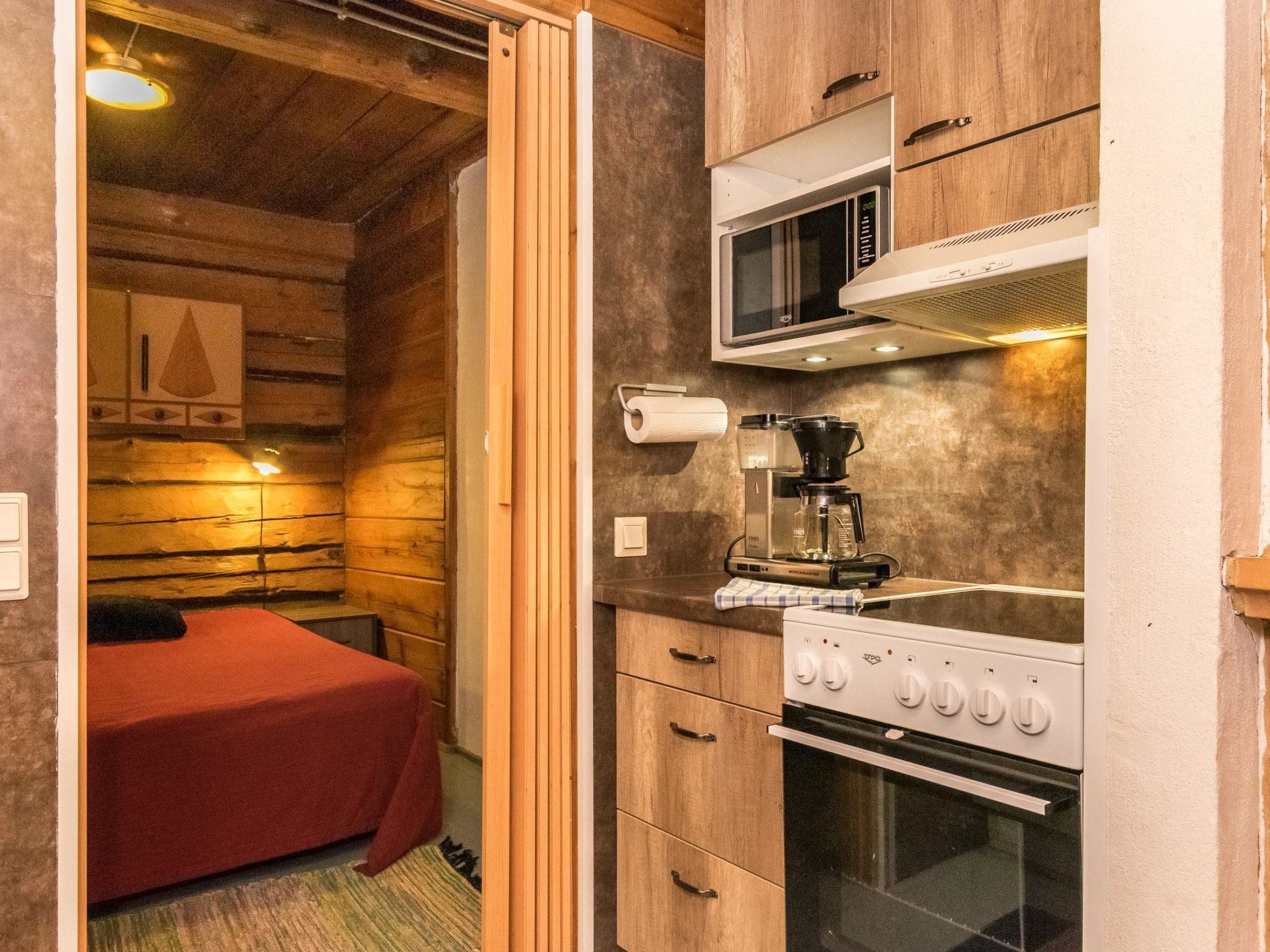 冰箱、微波炉、洗碗机、厨具/餐具