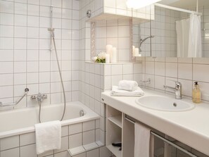 Haartrockner, Handtücher