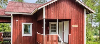 Naurulokki 4 by Interhome