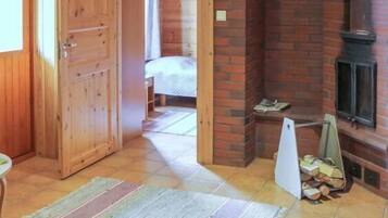 3 makuuhuonetta, internet