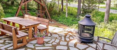 تناول الطعام بالخارج