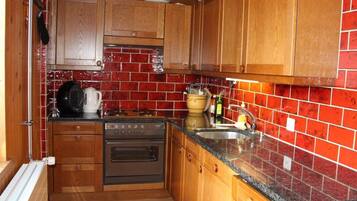 Réfrigérateur, lave-vaisselle