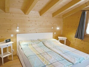 3 bedrooms, internet