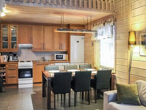 Jääkaappi, mikroaaltouuni, astianpesukone