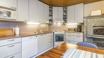 Réfrigérateur, micro-ondes, lave-vaisselle