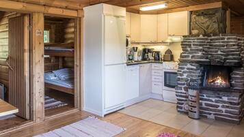 Fridge, microwave, dishwasher, cookware/dishes/utensils