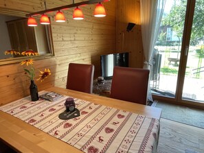 Dining - Sweda EG Süd by Interhome (Fiesch)