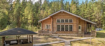 Valkealammi by Interhome