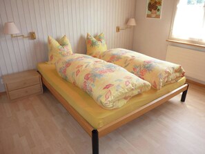 2 bedrooms, internet