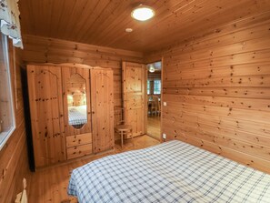 3 bedrooms