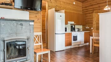 Jääkaappi, mikroaaltouuni, uuni, astianpesukone