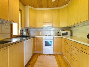 Réfrigérateur, micro-ondes, lave-vaisselle