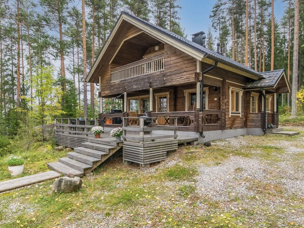 Inside other - Metsola / huilinpaikka by Interhome (Kerimäki)