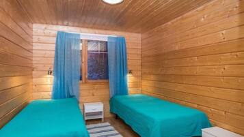 3 makuuhuonetta, pääsy pyörätuolilla