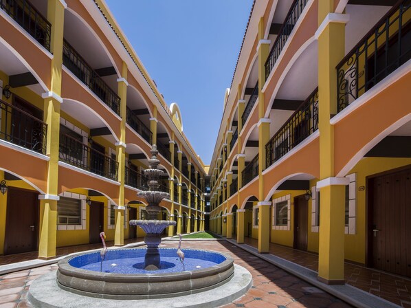 Terrace/patio - Hotel Colonial Acopinalco Inn (Apan)