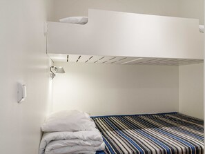 1 soveværelse, internetforbindelse