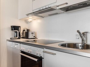 Fridge, microwave, oven, dishwasher